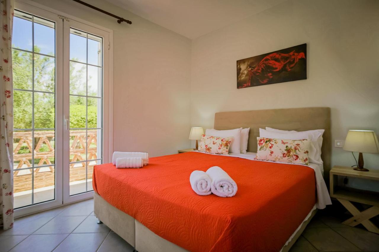 Porto Gerakas Villas Vasilikos  Ngoại thất bức ảnh